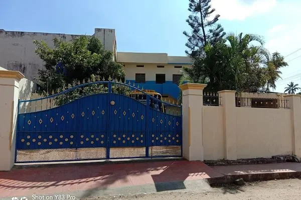 Image of: Rockfhellar Matriculation School - Excellence in Education