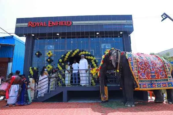 Image of: Alfaj Motors - Royal Enfield Dealer