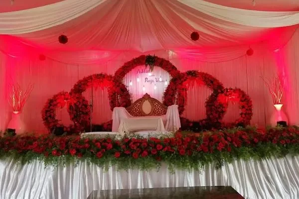 Image of: S M Decorators Laxman Premier Home Decor Services