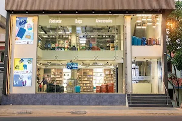 Image of: Sleek Footwear - Stylish Shoes for Every Occasion