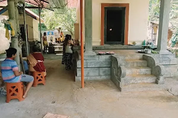 Image of: SRI CHAMUNDESHWARI ENTA MAHA MANGALA CHANDIKA AMMAN KOVIL-Palliyadi