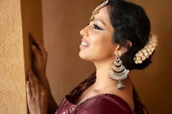 Image of: Studio One Bridal Saloon Elegant Wedding Services