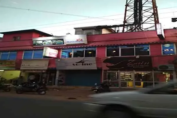 Image of: Sains Kitchen - Home-style Meals and Comfort Food