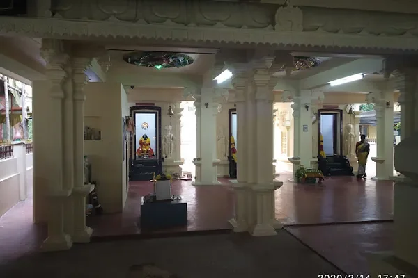 Image of: Santhanamaari Amman Temple Arasanvilai Peyodu