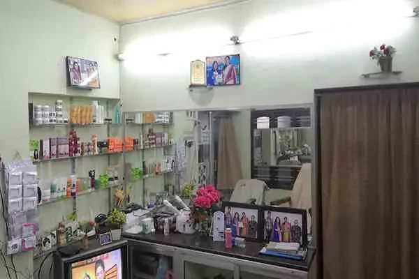 Image of: Selvi Beauty Parlour – Affordable and Professional Beauty Services