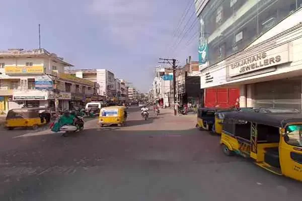 Image of: Shaniya Women's Beauty Parlour – Empowering Women Through Beauty