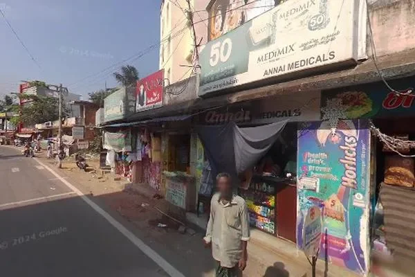 Image of: Shine - Smile Ladies Beauty Parlour Services Near You