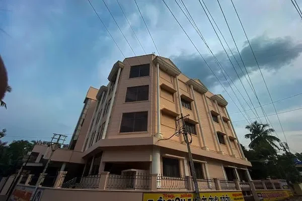 Image of: Shree Lakshman Mahal - Explore History and Heritage