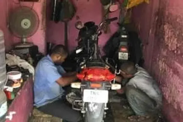 Image of: Siva Workshop - Trusted Bike Service