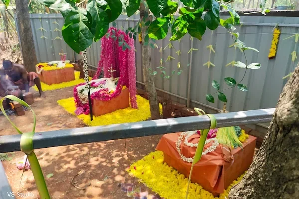 Image of: Sree Bhadrakali Amman Temple, Mekkavilai