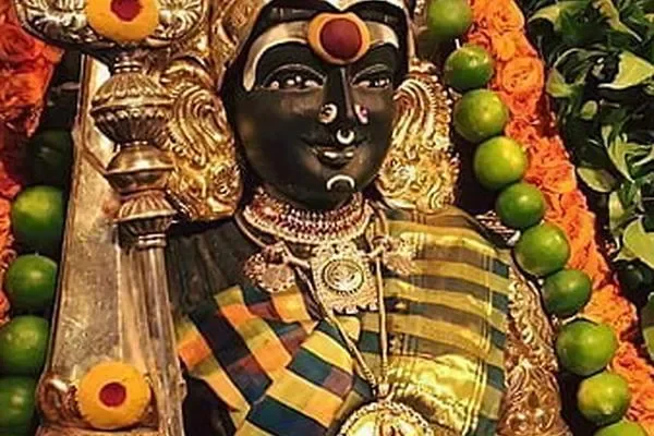 Image of: Sri Dharma Sastha & Esakki Amman Temple-Thamaraikulam