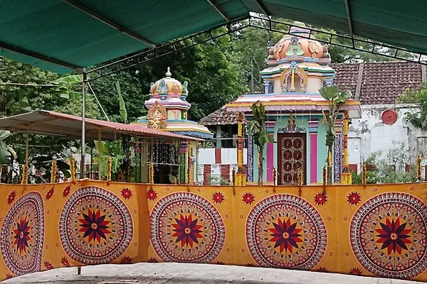Image of: Sri Chamundeeshwari Amman Temple-Kuzhithurai