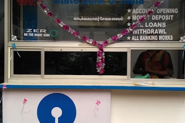Image of: State Bank of India - Customer Service Point