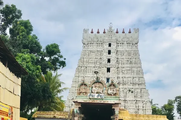 Image of: Suchindram Temple-Nagercoil