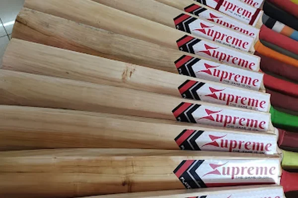 Image of: Supreme Sports - Sports Club for Youth Football and Activities