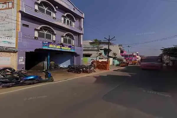 Image of: Suvai Restaurant - Flavorful Meals and Cozy Ambience