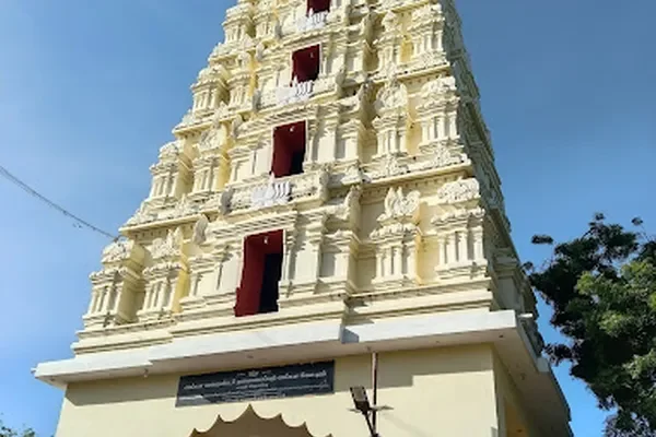 Image of: Swamithope Pathi-Thamaraikulam