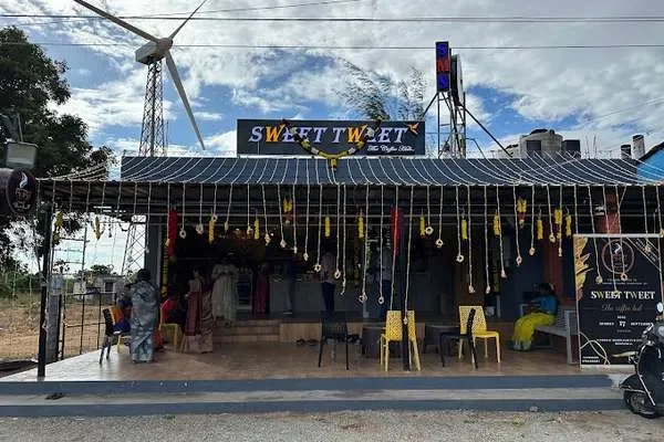 Image of: Sweet Tweet Coffee Hub - Your Local Flavor Destination