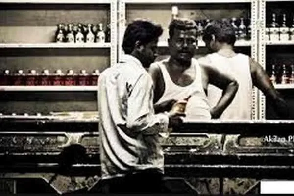 Image of: Tasmac - Local Bar with Indian Spirits & Drinks