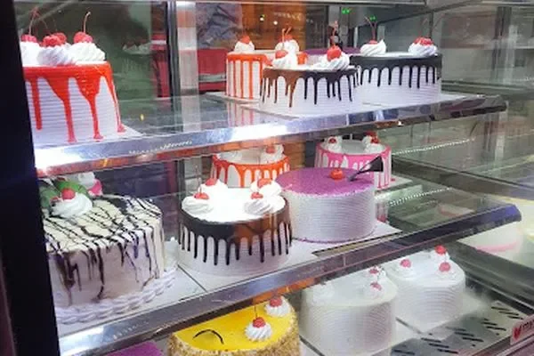 Image of: Tasty Tasty Bakery Delightful Treats and Fresh Pastries