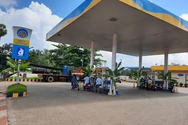 Image of: Thankappan Petroleum Bharat Petroleum Services and Fuels