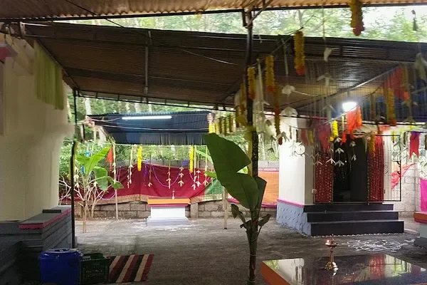 Image of: Tharumizhi Devi Kshethram-Kappukadu