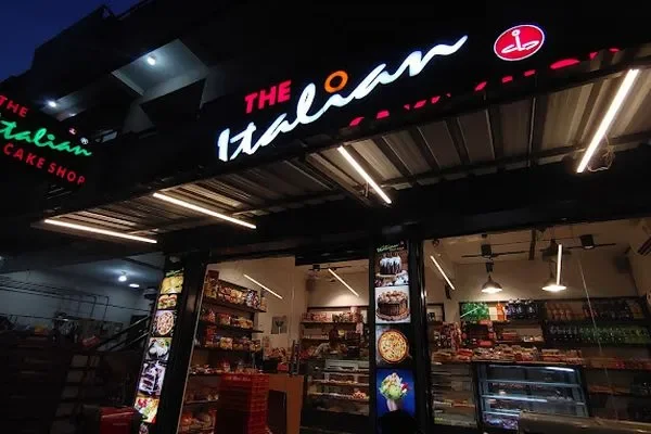 Image of: Italian Cake Shop - Authentic Desserts - Custom Cakes