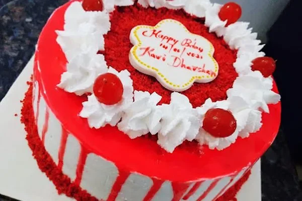 Image of: The Slice & Piece - Best Cakes in Town