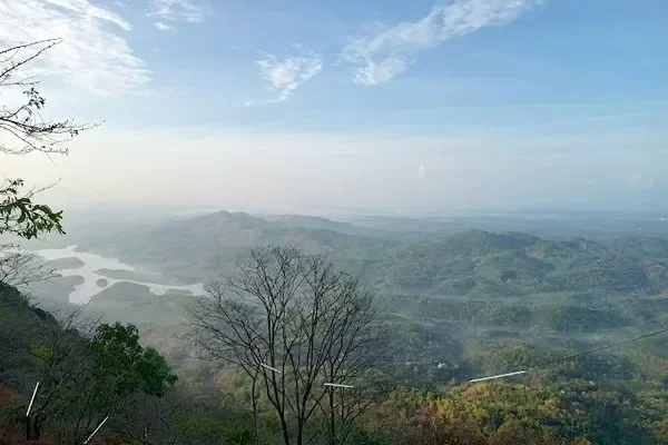 Image of: Thekkan Kurishumala View Point Scenic Spot Guide
