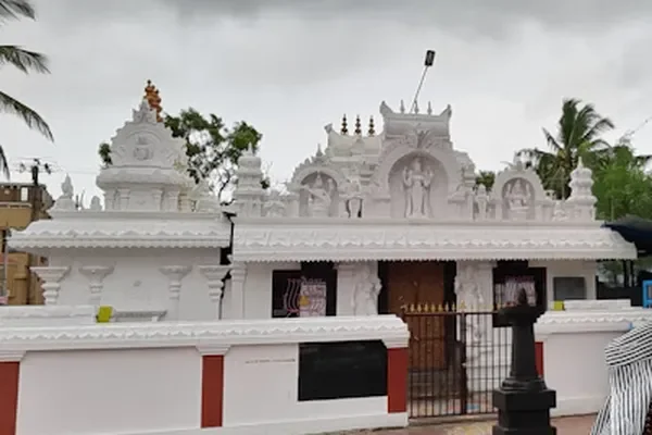 Image of: Tripura Sundariamman Temple: Divine Tripura Sundariamman Temple