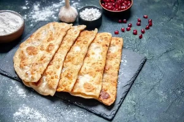 Image of: Authentic Turkish Bakers - Fresh Bread and Pastries