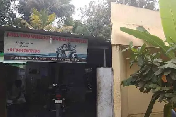 Image of: Two Wheeler Workshop Quality Bike Repairs