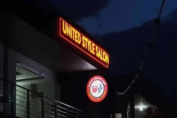 Image of: UNITED STYLE SALON: Unisex Grooming for Every Style