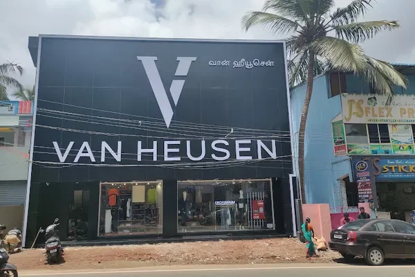 Image of: Van Heusen Exclusive Showroom - Fashion Store in Kanjiracode
