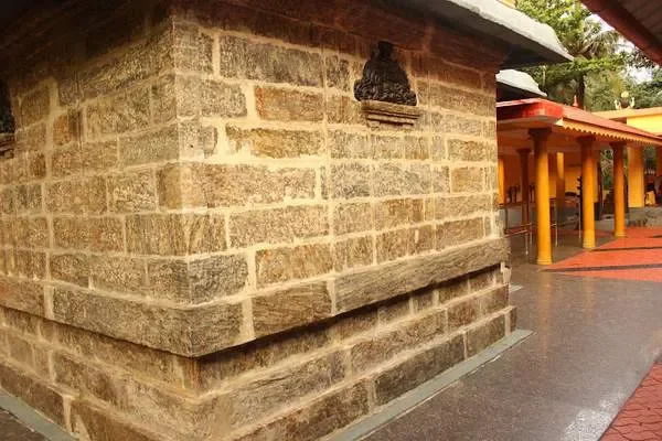 Image of: Vanniyoor Sree Bhagavathy Temple Visit and History