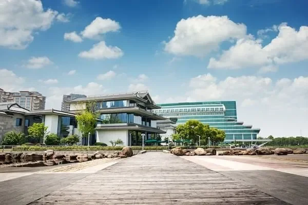 Image of: Veerabadran Hospital Quality Care and Services