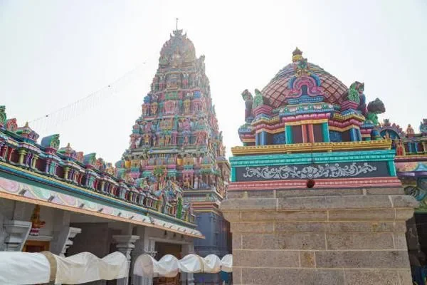 Image of: Vinayagar Temple - Sacred Visit to Theroor Vinayagar Temple