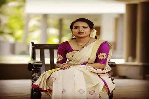 Image of: Viny's Makeup Studio And Salon