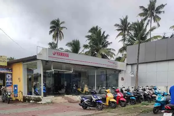 Image of: Yamaha Two Wheeler Showroom - Authorized Dealer