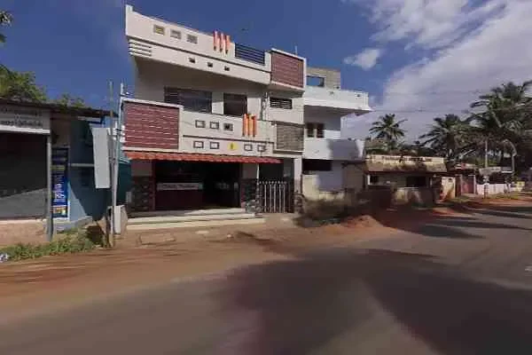 Image of: Yaveh Restaurant - Enjoy Authentic Tastes and Great Service