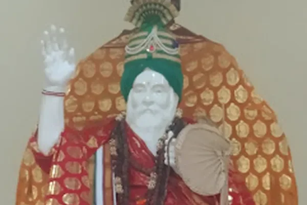 Image of: Yogi Ram Suratkumar Ashram - Spiritual Retreat at Peyodu Yogi Ashram