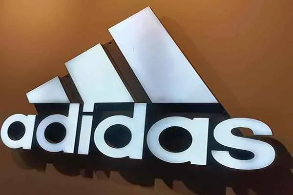 Image of: Adidas (Mall Of Travancore)