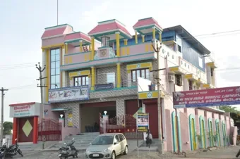 Image of: Dr N N Kannappan in Mattuthavani