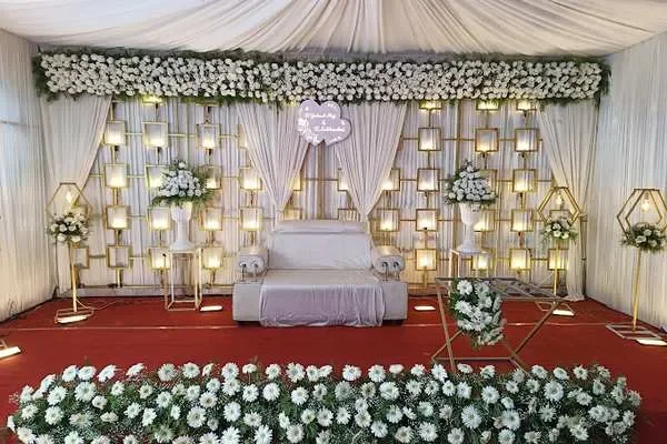 Image of: Top Quality Decorating Services by Pauls Decorators