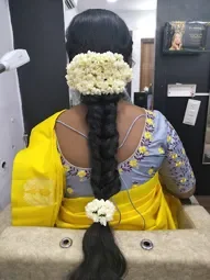 Image of: Punnagai Beauty Academy And Parlour in Kk Nagar