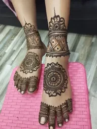 Image of: Rose Petals Unisex Saloon in Vilangudi