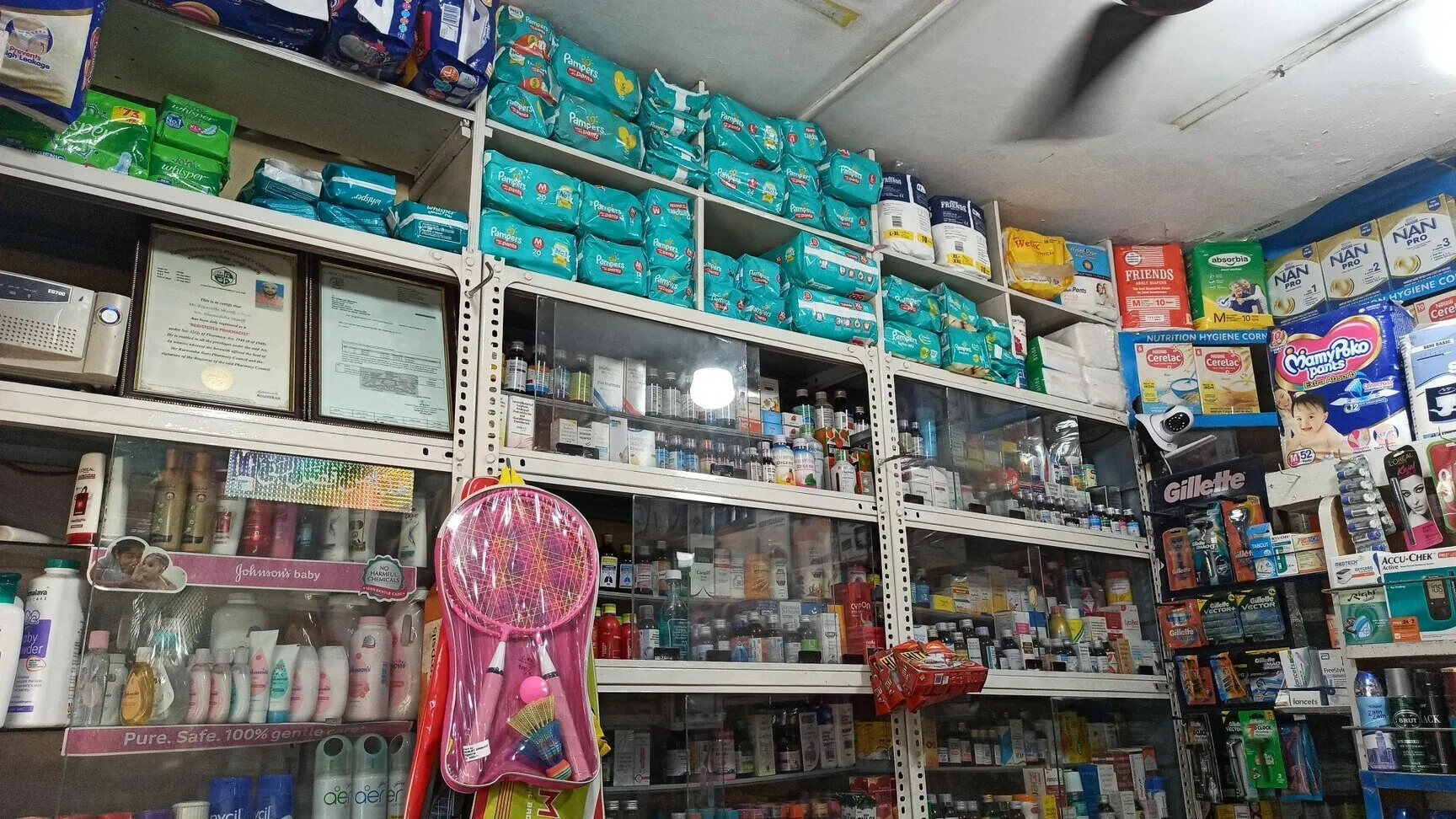 Image of: Santhosam Medicals In Veeravanallur Tirunelveli