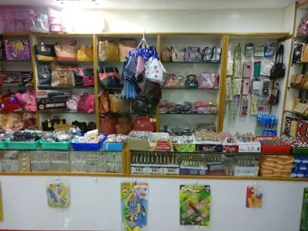 Image of: Sri Meenakshi Fancy And Beauty in Anna Nagar