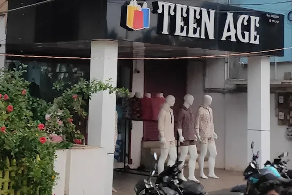 Image of: Teenage Casuals - Trendy Wear in Marthandam