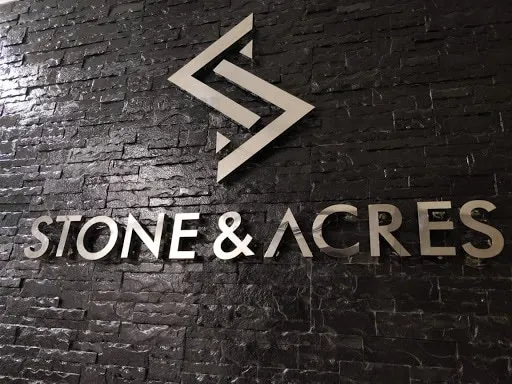 Image of: Stone And Acres in Thiruvanmiyur